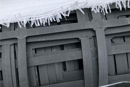 重慶土工格柵與鋼塑土工格柵 性能特點與應用解析